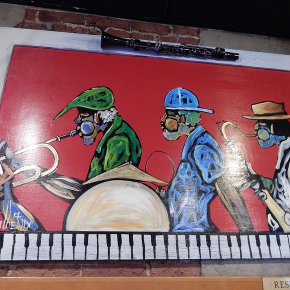 Meet your Posher, Carly - Picture 1 of 1